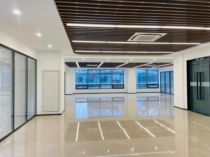 富亿•花园中心出租-521.52m²-精装修
