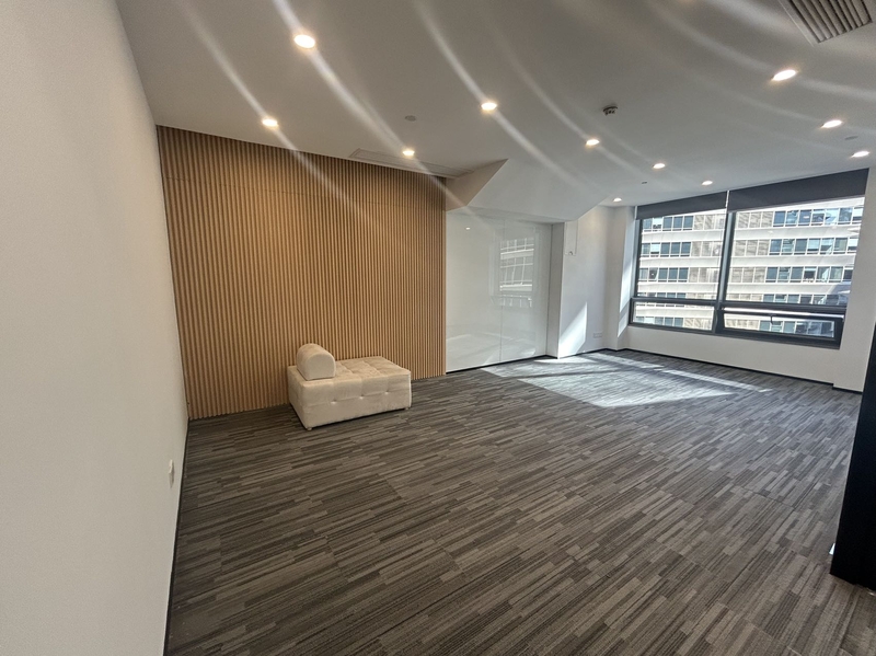 富亿•花园中心出租-333.47m²-精装修