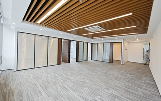 富亿•花园中心出租-177.94m²-精装修-员工工区