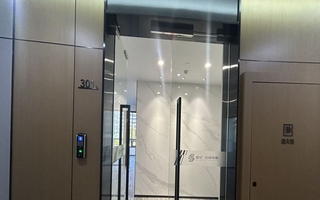 富亿•花园中心出租-215.13m²-精装修