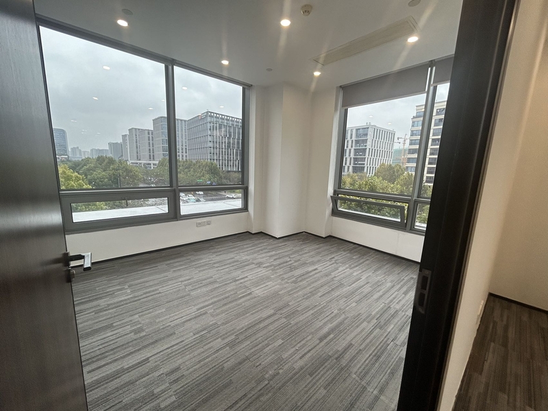 富亿•花园中心出租-253.27m²-精装修